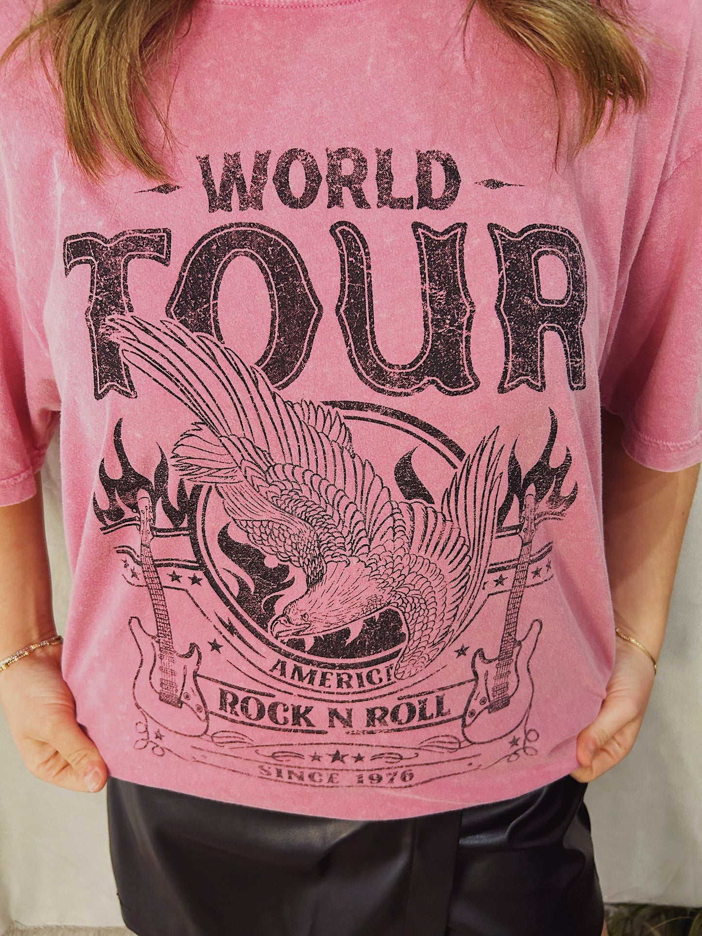 World tour tee